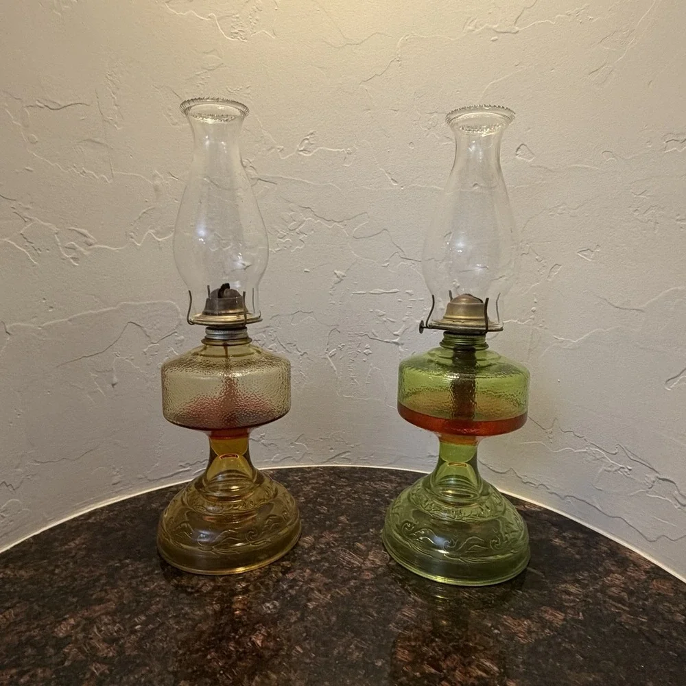 Vintage Pair of Depression Glass P&A Oil Lamp Globe Green Yellow‎ Risdon Company